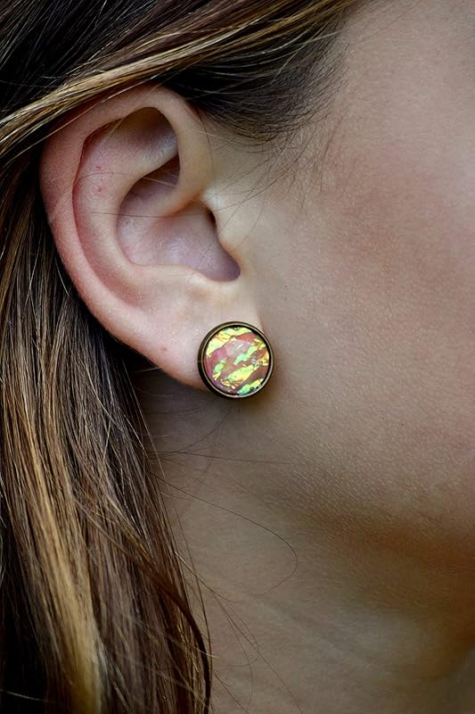 Summerfield Collection Antiqued Gold-tone Faceted Resin Opalescent Stud Earrings 12mm (Peach)