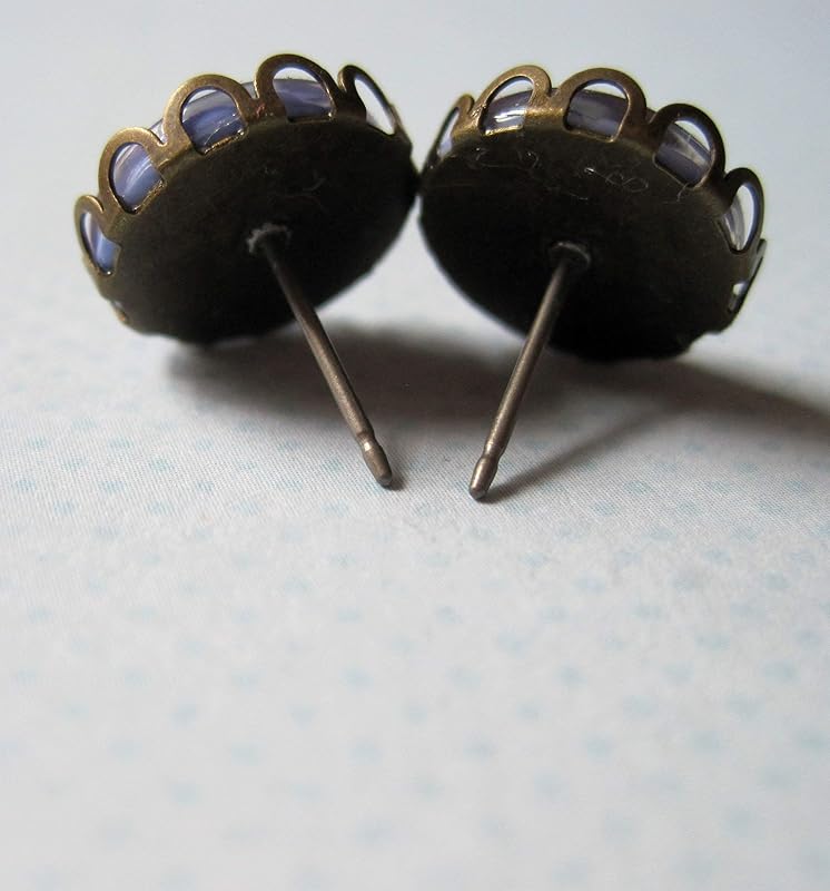 Summerfield Collection Antiqued Gold-tone Lilac Purple Iridescent Glitter Glass Stud Earrings Hand-painted 12mm