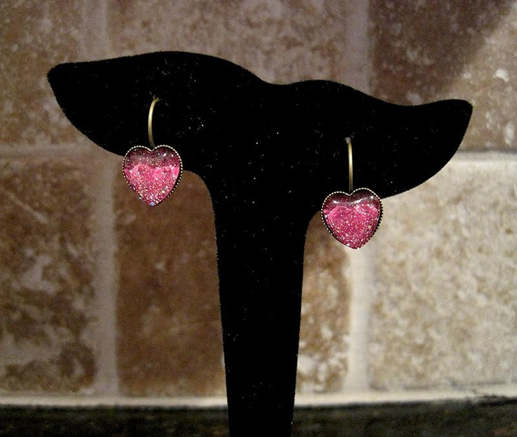 Summerfield Collection Antiqued Gold-tone Berry Iridescent Glitter Glass Heart Drop Earrings Hand-painted