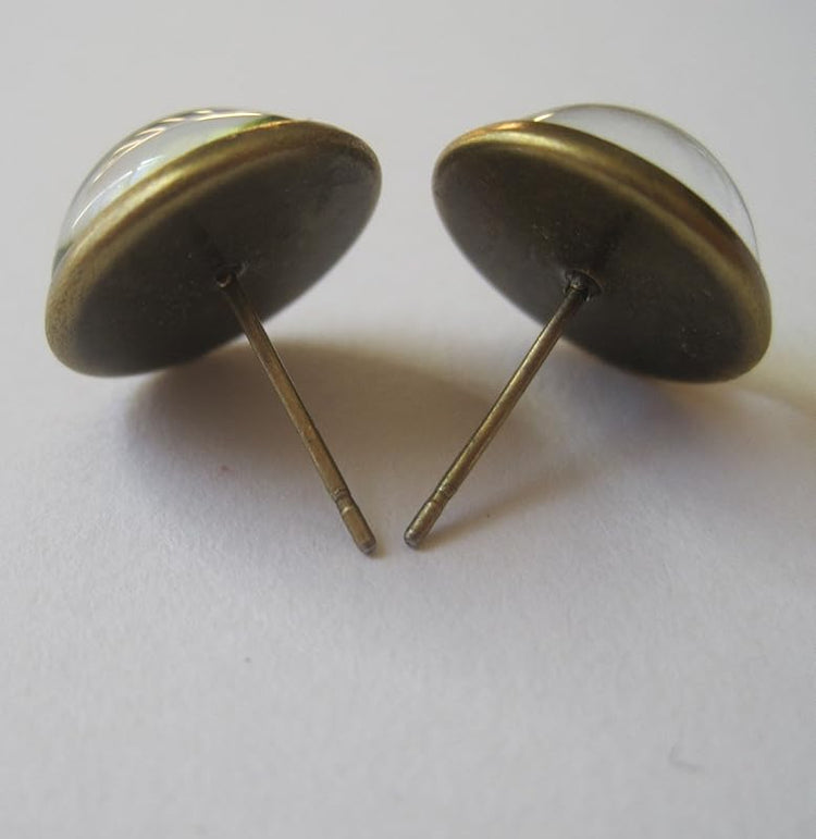 Summerfield Collection Antiqued Gold-tone Green Glitter Glass Stud Earrings Hand-painted 12mm