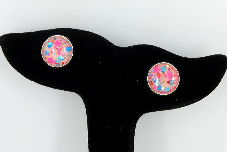 Summerfield Collection Silver-tone Bubblegum Pink Confetti Glitter Glass Stud Earrings Hand-painted 12mm