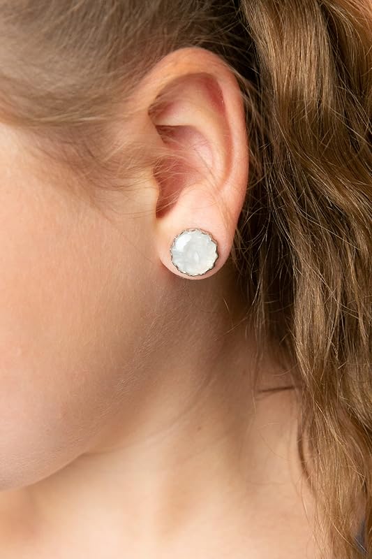 Summerfield Collection Stainless Steel Faux Shell Stud Earrings 12mm (White)