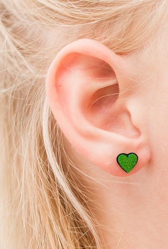 Summerfield Collection Stainless Steel Glitter Acrylic Heart Stud Earrings 8mm (Shamrock Green)