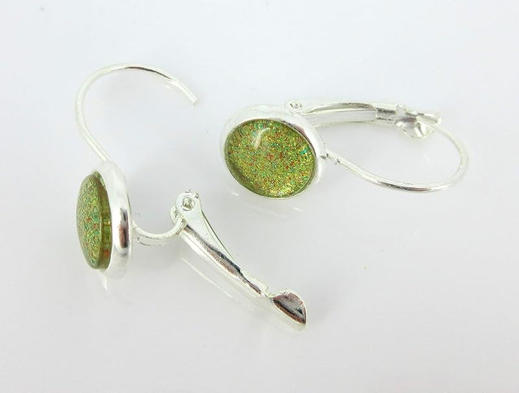 Summerfield Collection Silver-tone Gold Green Red Glitter Glass Drop Earrings Hand-painted 8mm