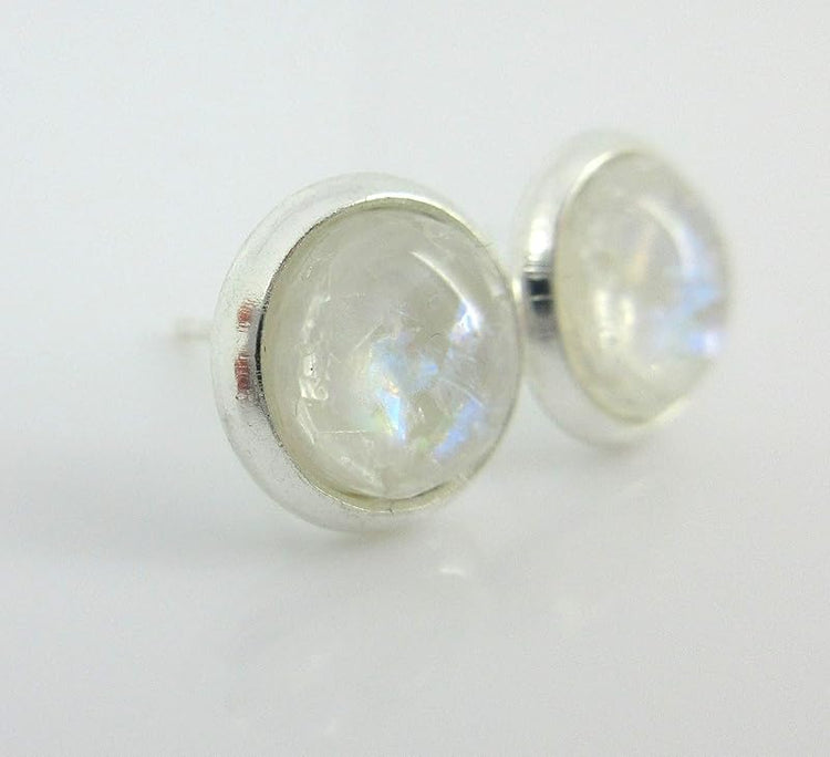 Summerfield Collection Shiny Silver-tone Opalescent Leaf Resin Stud Earrings 8mm (White)