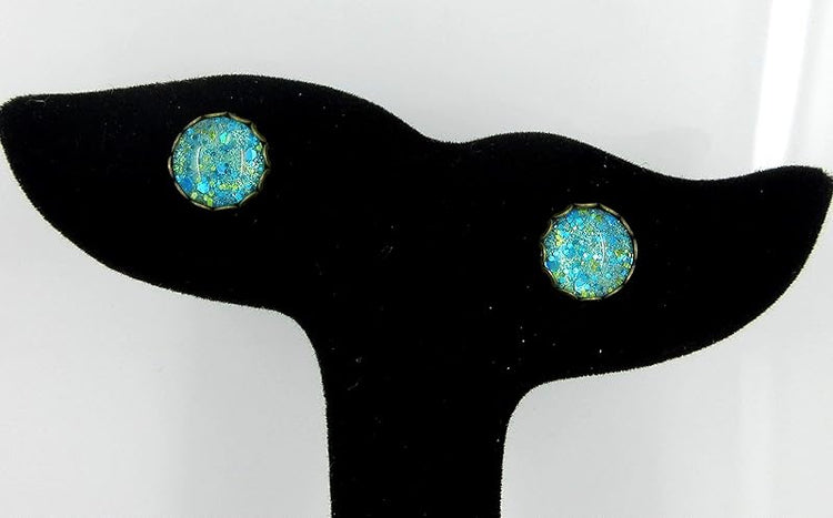 Summerfield Collection Antiqued Gold-tone Seafoam Green and Blue Glitter Glass Stud Earrings Hand-painted 10mm