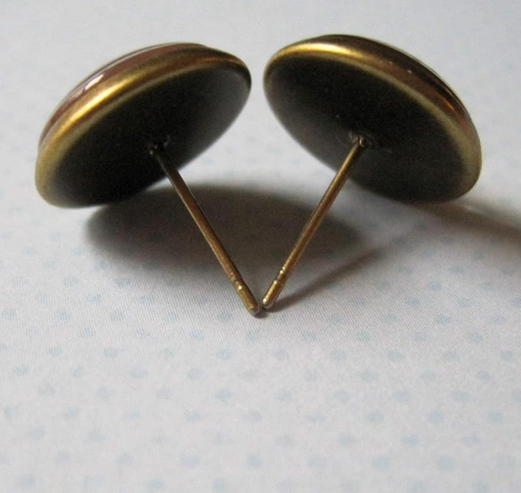 Summerfield Collection Antiqued Gold-tone Peach Glitter Glass Stud Earrings 12mm Hand-painted