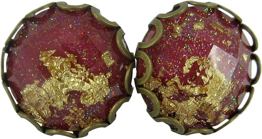 Summerfield Collection Antiqued Gold-tone Faceted Resin Leaf Foil Stud Earrings 12mm (Red)