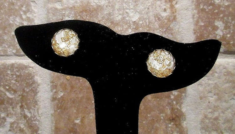Summerfield Collection Antiqued Gold-tone Faceted Resin Leaf Foil Stud Earrings 12mm (White)