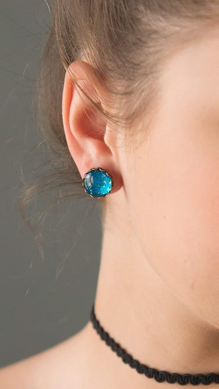 Summerfield Collection Antiqued Gold-tone Ocean Blue Glitter Glass Stud Earrings 12mm Hand-painted