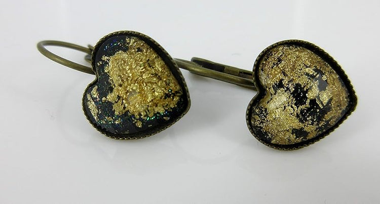 Summerfield Collection Antiqued Gold-tone Leaf Foil Black Glitter Resin Heart Drop Earrings Lever-back 12mm