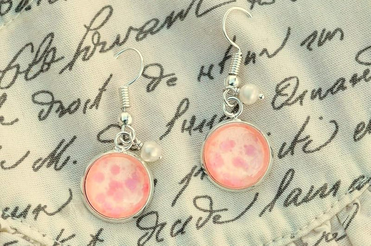 Summerfield Collection Silver-tone Peach Pink Glitter Glass Cultured Freshwater 4mm Pearl Charm Dangle Earrings