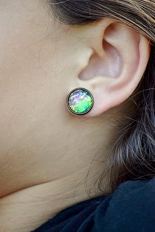 Summerfield Collection Antiqued Gold-tone Faceted Resin Opalescent Stud Earrings 12mm (Purple)