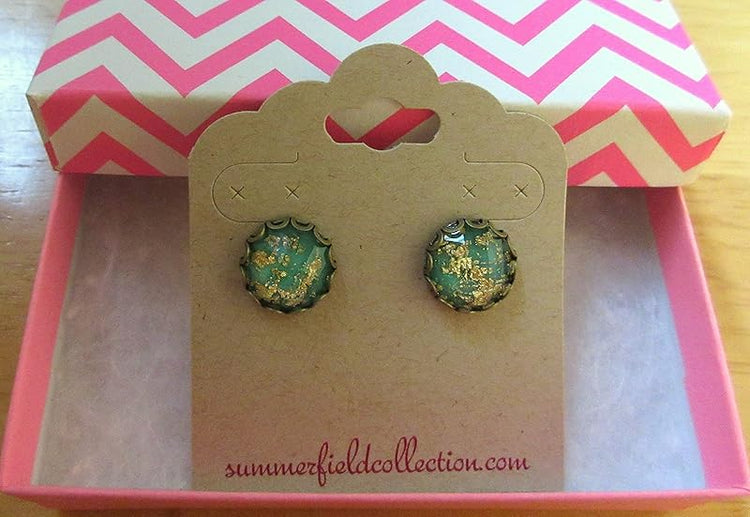 Summerfield Collection Antiqued Gold-tone Faceted Resin Leaf Foil Stud Earrings 12mm (Mint Green)