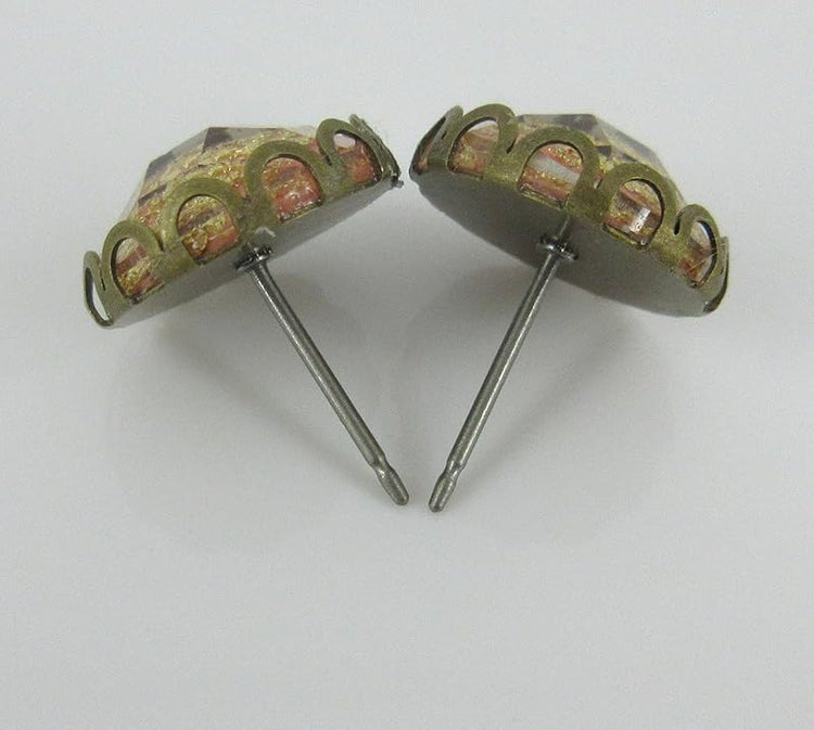 Summerfield Collection Antiqued Gold-tone Faceted Resin Leaf Foil Stud Earrings 12mm (Peach)