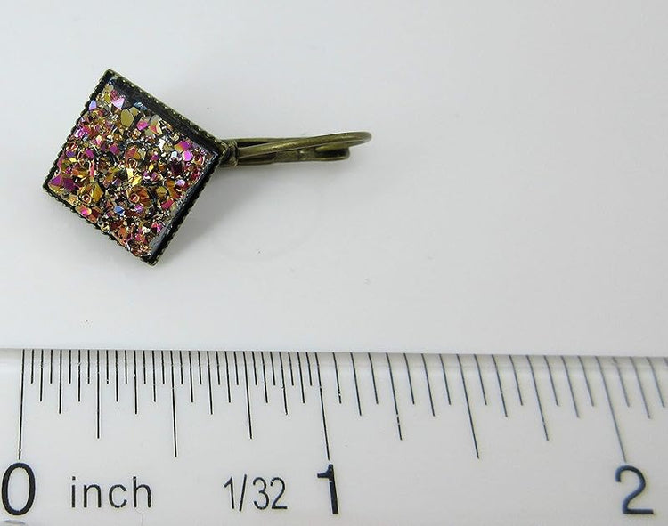 Summerfield Collection Antiqued Gold-tone Geometric Square Faux Druzy Stone Lever-back Drop Earrings (Gold/Pink Metallic)