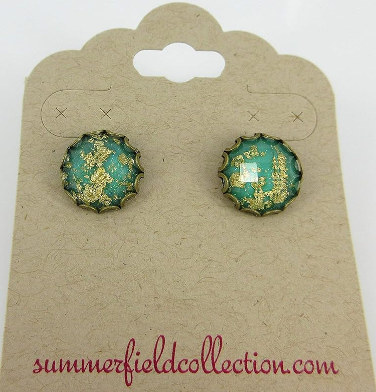 Summerfield Collection Antiqued Gold-tone Faceted Resin Leaf Foil Stud Earrings 12mm (Mint Green)