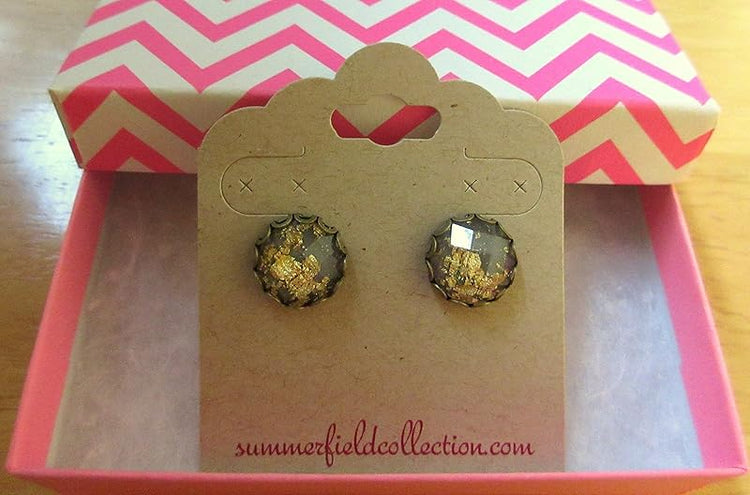 Summerfield Collection Antiqued Gold-tone Faceted Resin Leaf Foil Stud Earrings 12mm (Gray)