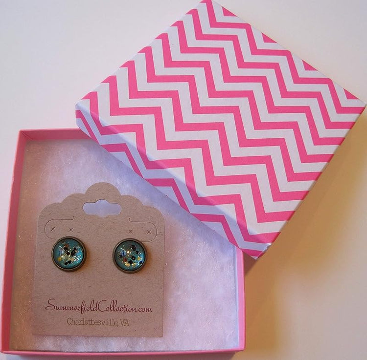 Summerfield Collection Antiqued Gold-tone Mint Green and Black Glitter Glass Stud Earrings Hand-painted 12mm