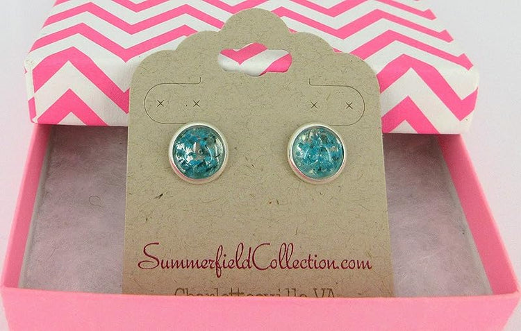 Summerfield Collection Silver-tone Clear and Dried Flower Resin Stud Earrings 10mm (Teal)