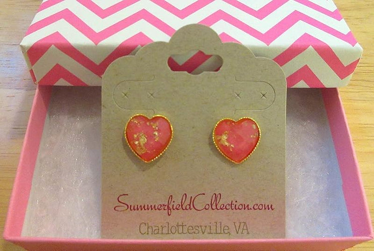 Summerfield Collection Gold-tone Heart Shaped Faceted Resin Leaf Foil Stud Earrings 12mm (Hot Pink)