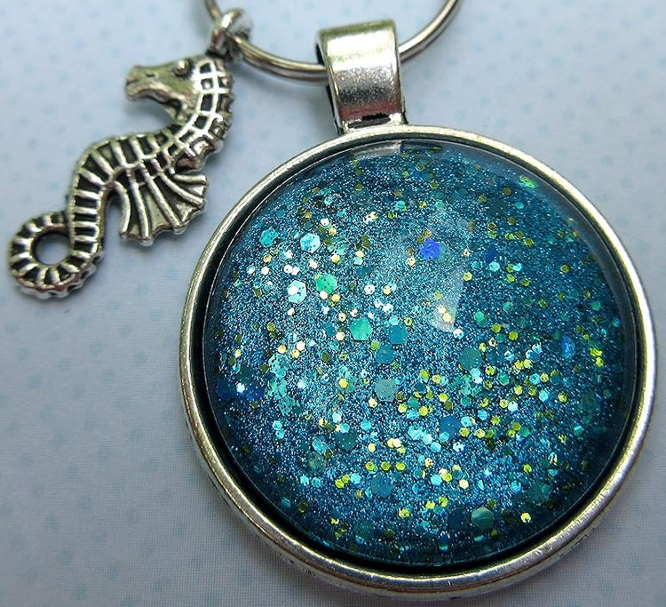 Summerfield Collection Antiqued Silver-tone Ocean Blue Glitter Glass Keychain Seahorse Charm Hand-painted